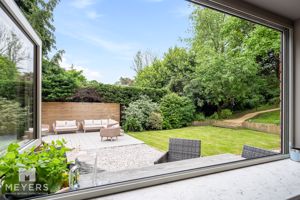 Photo 19- click for photo gallery